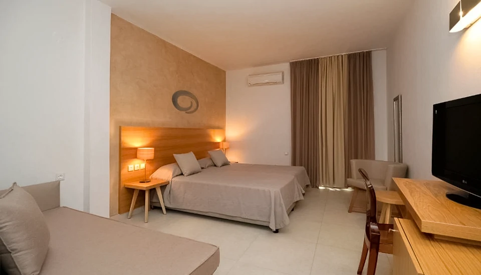 هتل گلدن بیچ بای جورا بدروم